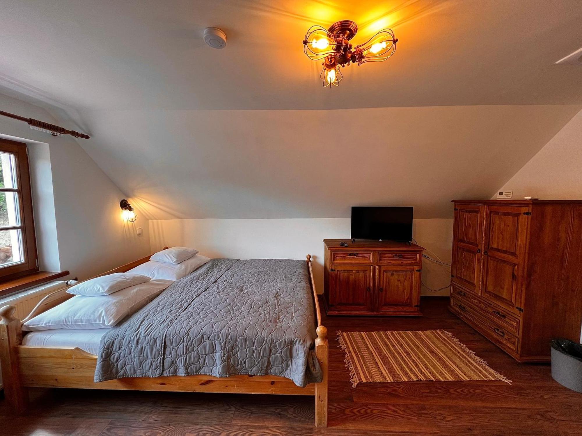 Pilisi Lovas Major, Dorog Bed & Breakfast Ngoại thất bức ảnh