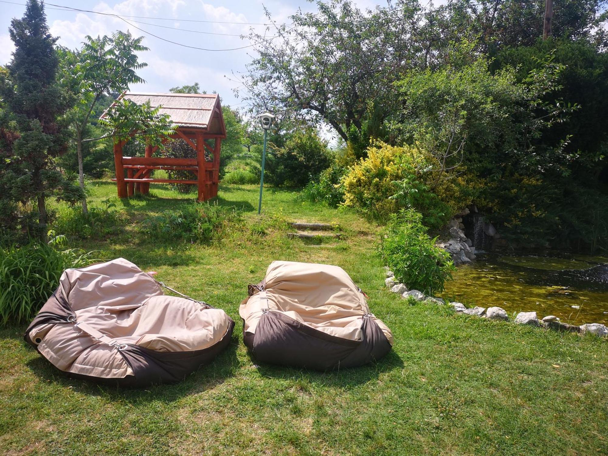 Pilisi Lovas Major, Dorog Bed & Breakfast Ngoại thất bức ảnh