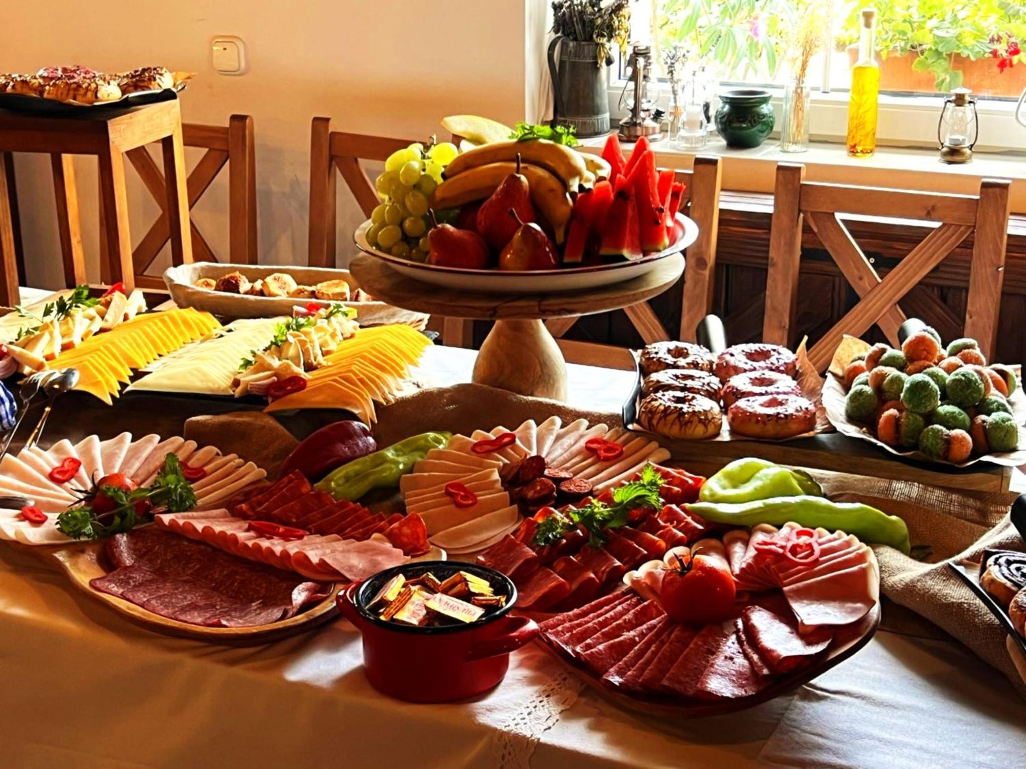 Pilisi Lovas Major, Dorog Bed & Breakfast Ngoại thất bức ảnh